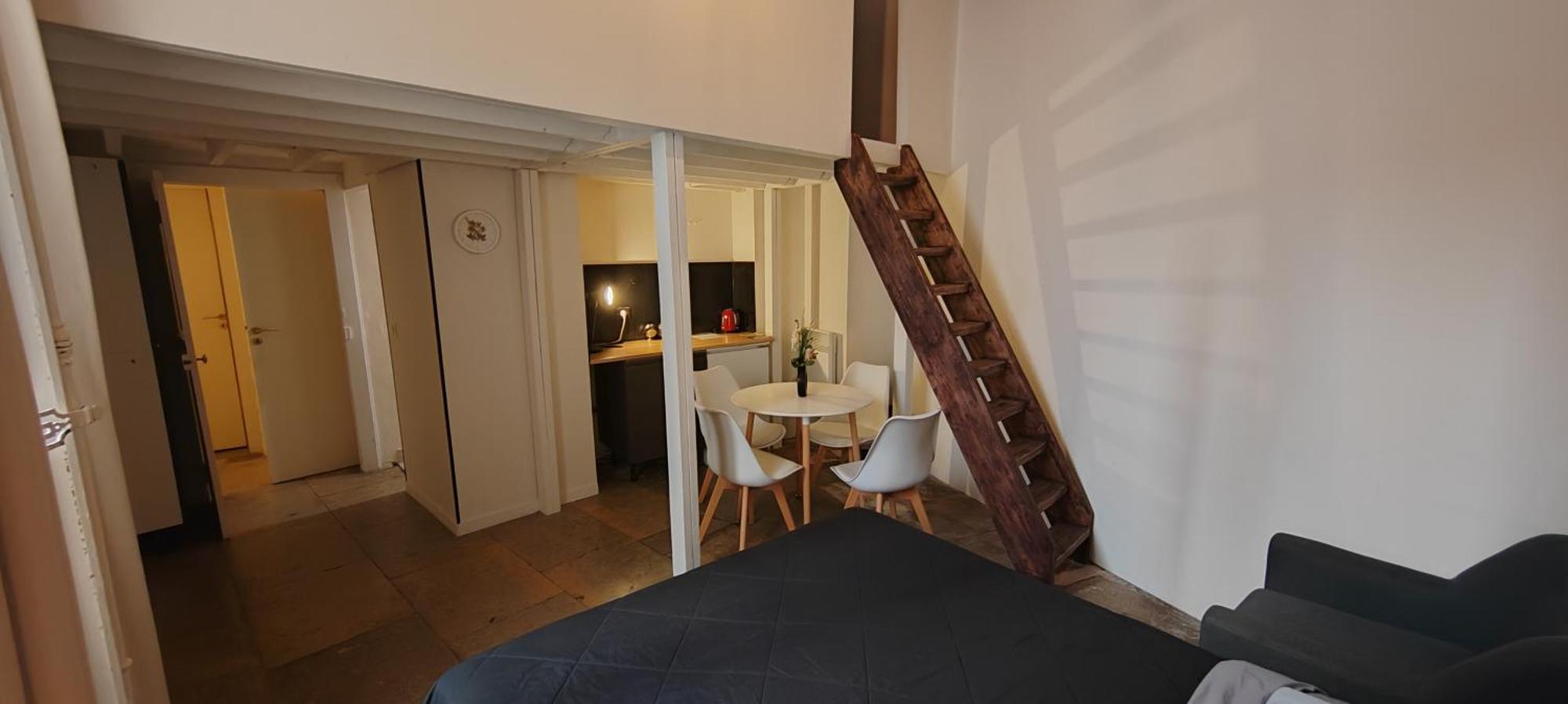 Hotel Palais Des Rois D'Aragon Montpellier Esterno foto